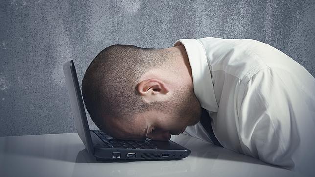 La tensión entre compañeros, principal causa de distracción en el trabajo