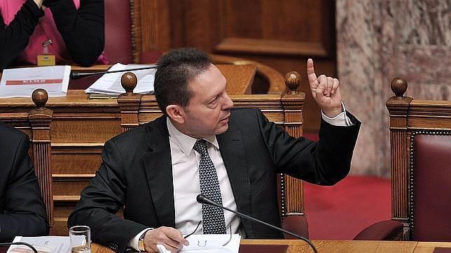 Grecia espera conseguir un superavit primario y poder renegociar con la troika