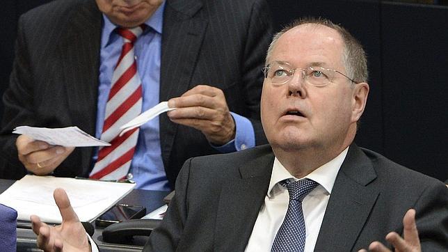 Elecciones en Alemania: chantajean al líder de los socialdemócratas para que abandone su candidatura