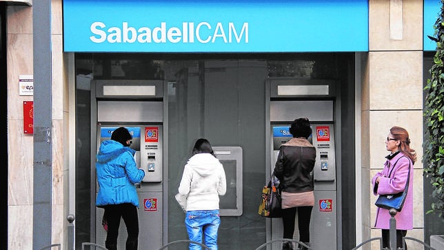 El Banco Sabadell lanza una ampliación de capital de hasta 1.400 millones