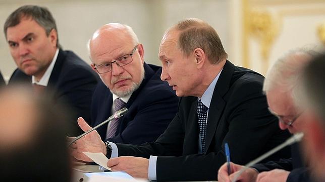 Putin califica de «agresión» un eventual ataque a Siria sin el permiso de la ONU