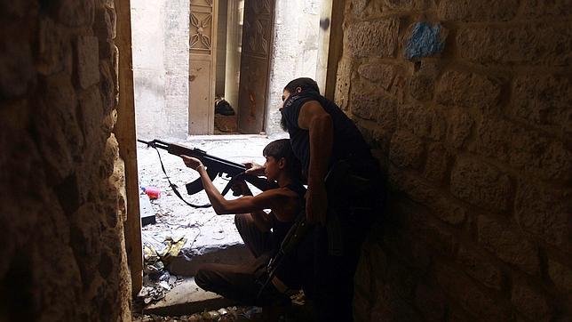 La ONU denuncia que los rebeldes sirios usan a niños soldado