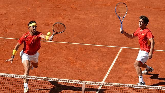 España se mantiene en el Grupo Mundial de la Copa Davis
