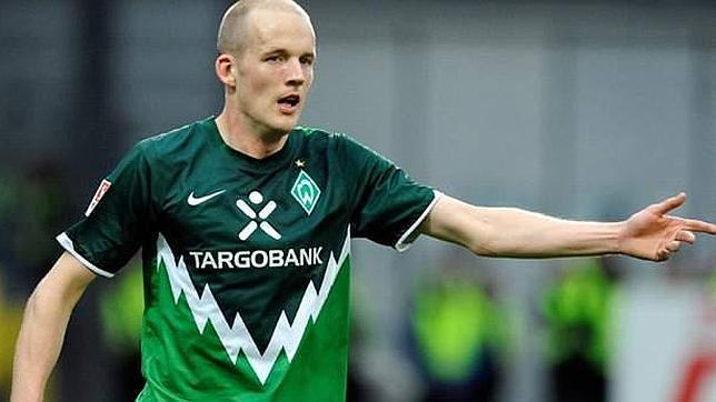 Pasanen marcó en propia puerta