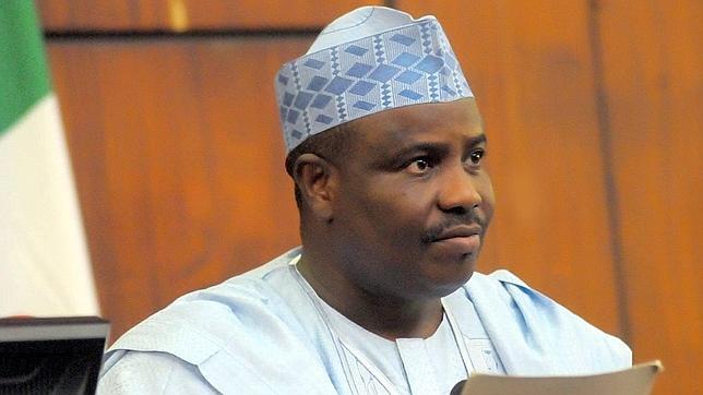 Puñetazos en Parlamento de Nigeria entre antiguos miembros del mismo partido