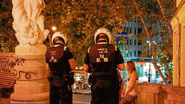 Golpe al «botellón»: 531 multas en dos días