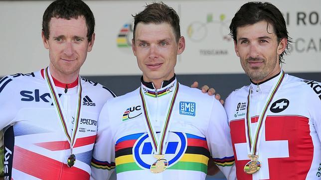 Tony Martin se impone en el duelo de los bólidos