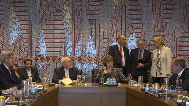 EE.UU. no derogará las sanciones contra Irán hasta que verifique el fin de su programa nuclear