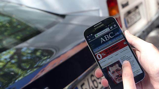 Los operadores de telefonía facturan un 6,2% menos pese al «boom» del internet móvil