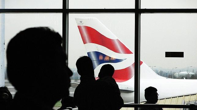 La aerolínea británica British Airways cuenta con presencia oficial en Heathrow