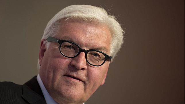 Otro político alemán (y van tres), en la diana por plagio de su tesis doctoral