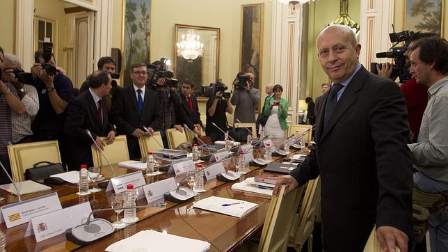 Wert crea una «mochila digital» única que busca ahorrar un 75% en libros de texto