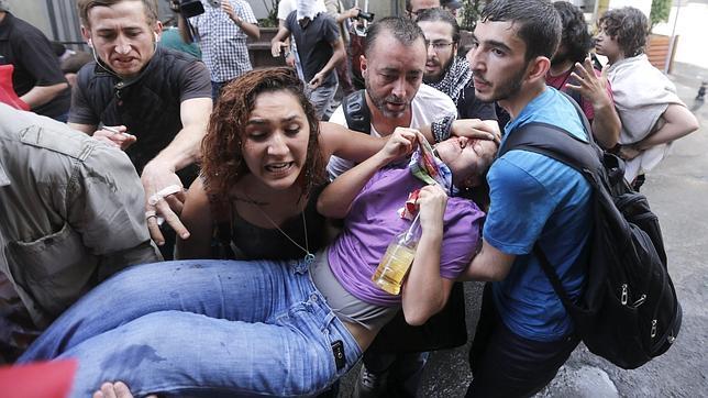 Duras críticas contra la actuación policial durante las recientes protestas en Turquía