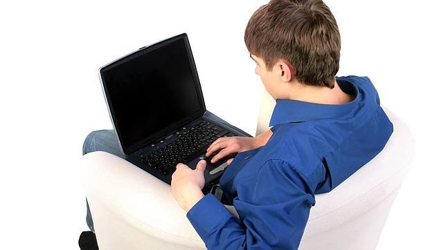 Piden que se regule el «sexting», como hacen otros países