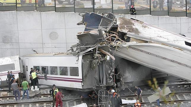 El maquinista del tren de Santiago ignoró al menos cinco señales de la vía