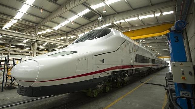 Renfe ya forma a los primeros maquinistas del AVE a La Meca