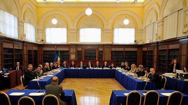 El Comité del Senado recomienda la expulsión de Berlusconi