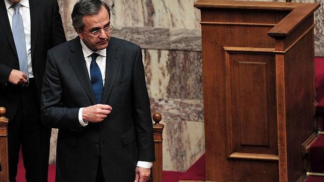 Grecia prevé crecer en 2014 por primera vez tras seis años de recesión