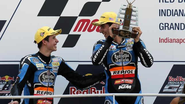 Rins y Márquez, de cerca