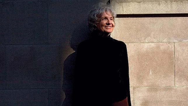 Alice Munro