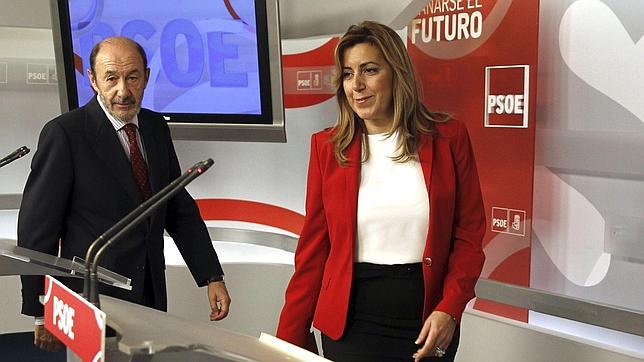 El nuevo ideario de Susana Díaz pone en evidencia el desgaste de Rubalcaba