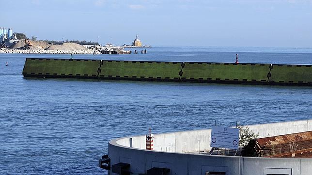 Venecia prueba con éxito el sistema que la protegerá de las inundaciones