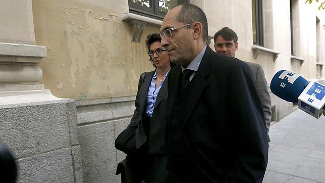 El juez Silva se niega a declarar y se le cita por tercera vez para el día 28