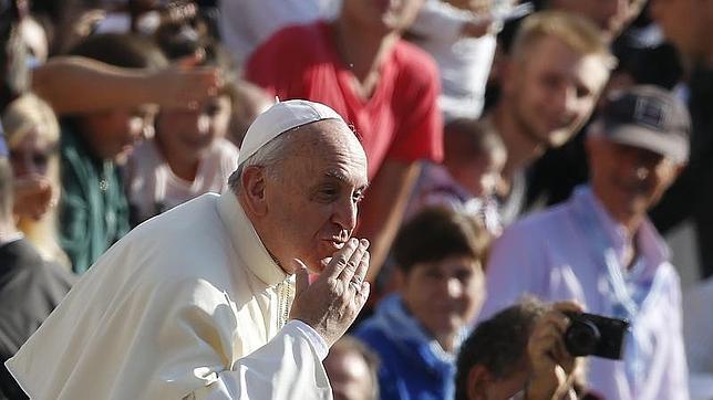 El Papa Francisco: «¡Redescubramos la alegría de ser una Iglesia apostólica!»