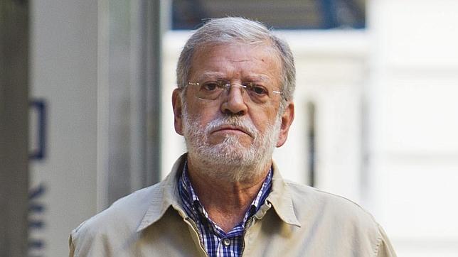 Ibarra opina que Rubalcaba no debería presentarse a las primarias y apuesta por Madina