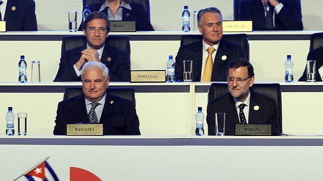 América Latina rechaza aumentar su cuota de financiación del foro, que seguirá pagando España en un 60%