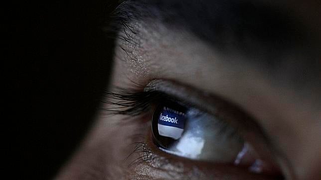 Cómo blindar tu Facebook a extraños