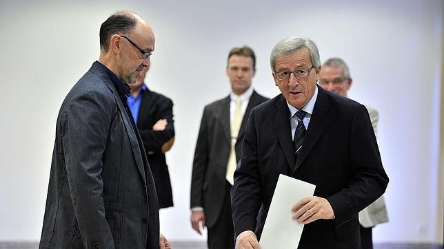 El partido de Juncker gana las elecciones, pero pierde apoyo, según proyecciones