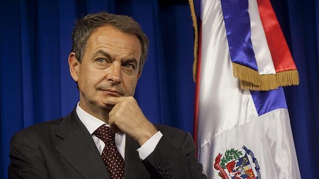 Zapatero descarta la secesión de Cataluña pero pide que la Constitución se refuerce