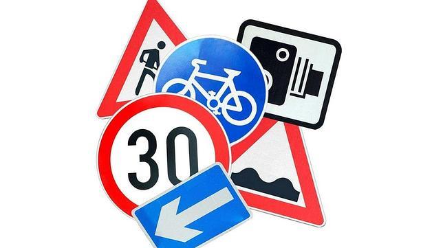 Un total de 350.000 señales de tráfico deben ser sustituidas en España