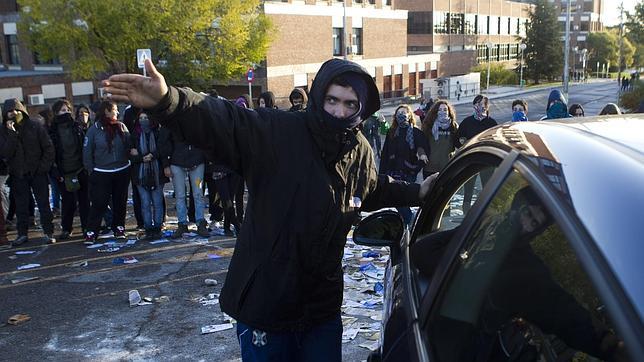 Segundo día de incidentes por la huelga educativa en el campus de la Complutense en Somosaguas