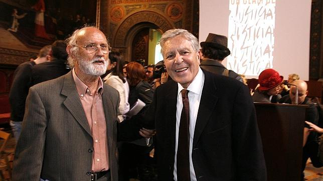 El exfiscal de Cataluña José María Mena apoya una consulta sobre la independencia