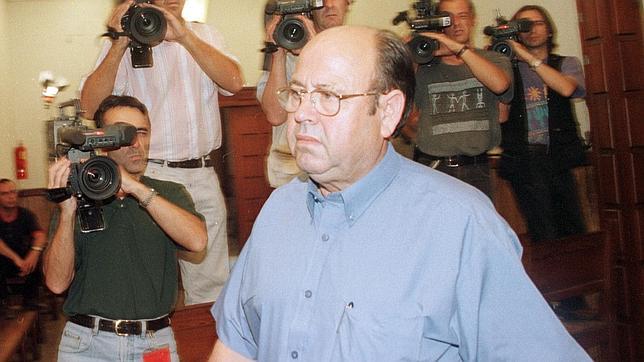 El padre de una de las niñas de Alcàsser: «¿Cómo vamos a soportar que ese canalla salga de la cárcel?»