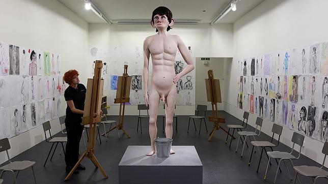 Escultura que hace pis, no gracias