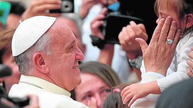 El Papa pide «atención y afecto a los matrimonios en crisis y los separados»