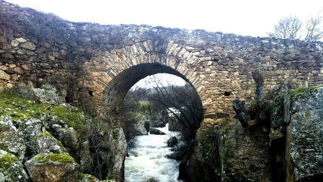 Puente del Congosto en Lozoya