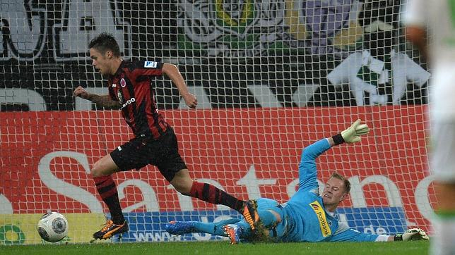El meta alemán Ter Stegen y el Barcelona alcanzan un acuerdo