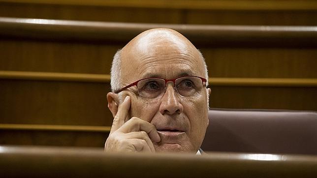 Duran ve «un poco más lejos» el choque de trenes tras los contactos CIU-PP-PSOE