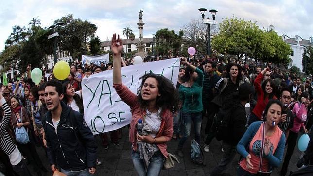 El «derecho a decidir» de los indígenas