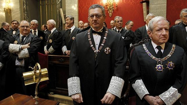 Justicia duplicará las plazas de jueces y fiscales en 2014