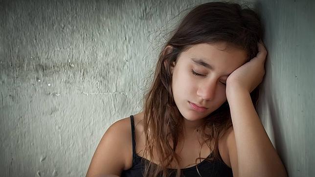 ¿Sabes si tu hijo adolescente se hace cortes o quemaduras para aliviar su angustia?