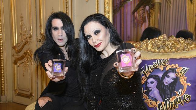 Alaska y Mario presentan sus primeras fragancias