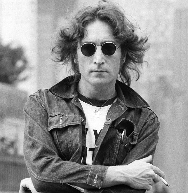 John Lennon, un joven descarado que se peleaba y saboteaba las clases