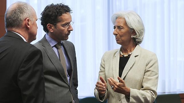 La troika hará su última visita a Madrid para evaluar la banca el 2 de diciembre