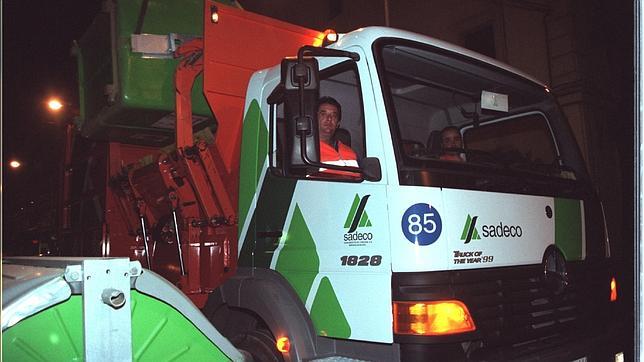 El camión de la basura, motivo de conflicto en varias ciudades