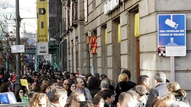 El comercio y el sector financiero dispararán la contratación esta Navidad